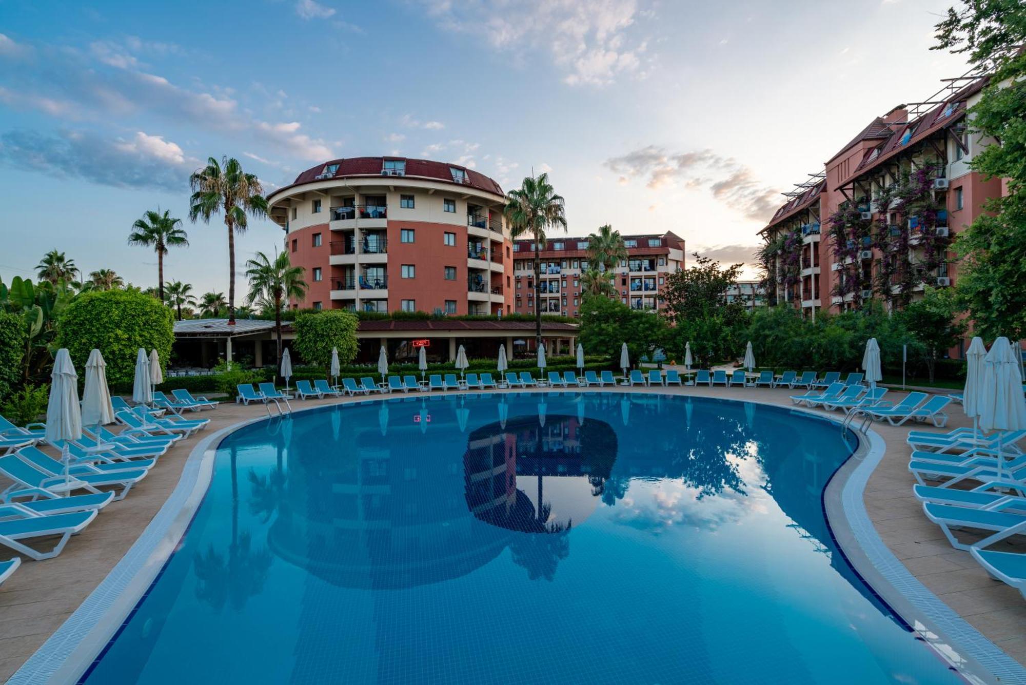 Palmeras Beach Hotel Ultra All Inclusive Konaklı Exteriör bild