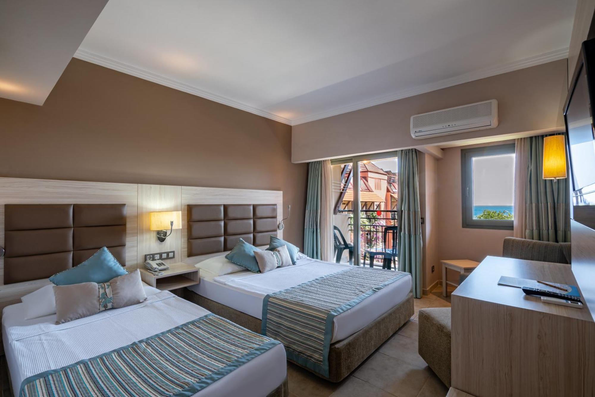 Palmeras Beach Hotel Ultra All Inclusive Konaklı Exteriör bild